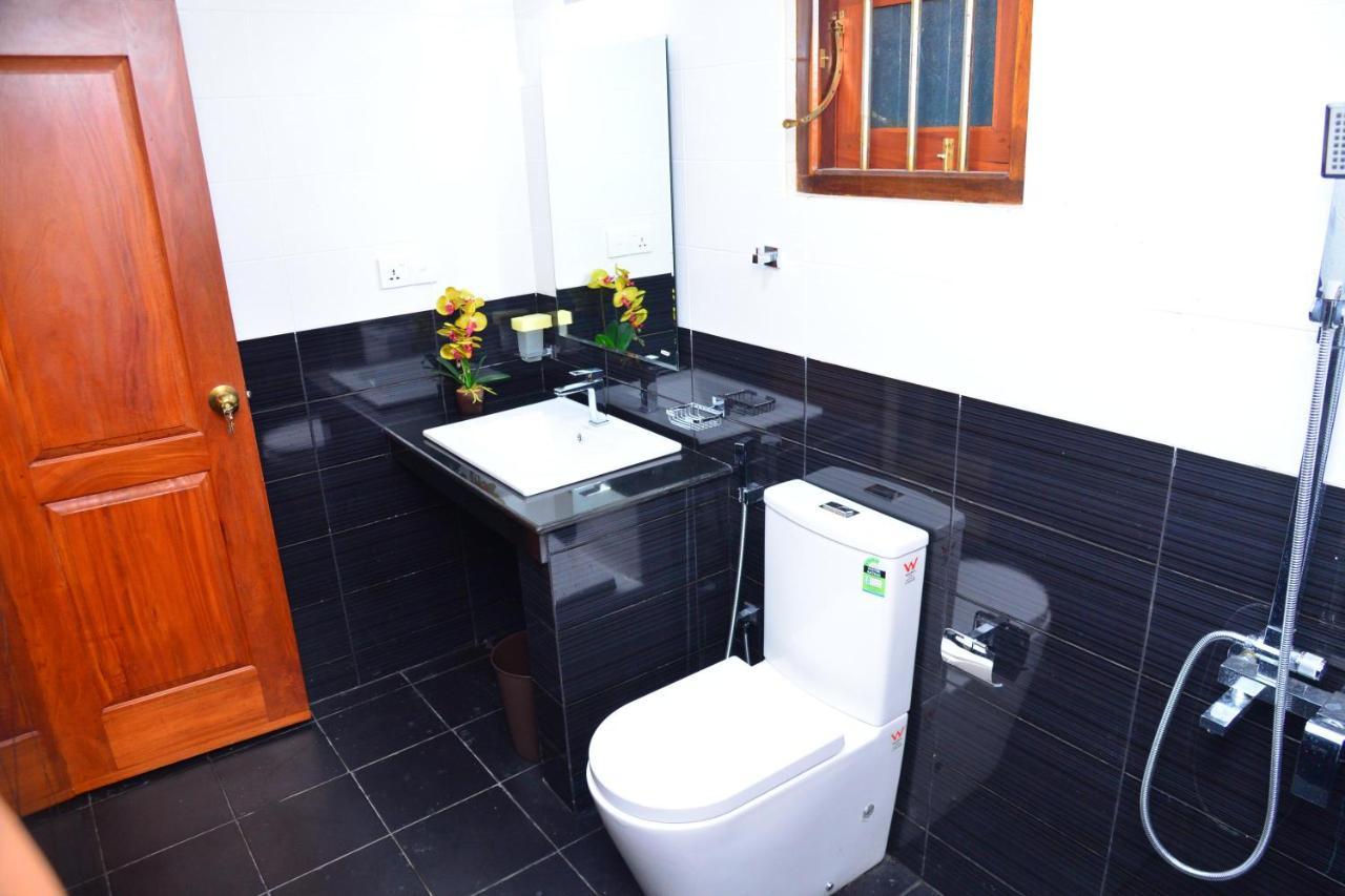 Sunshine Greens Bed and Breakfast Hikkaduwa Esterno foto